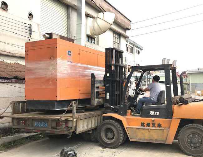 康明斯300kw二手發(fā)電機