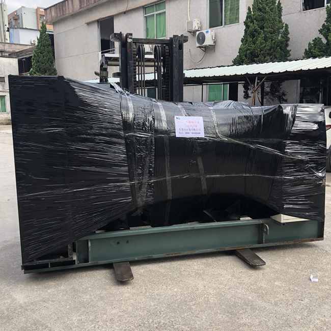 布基納法索客戶二手發(fā)電機出貨