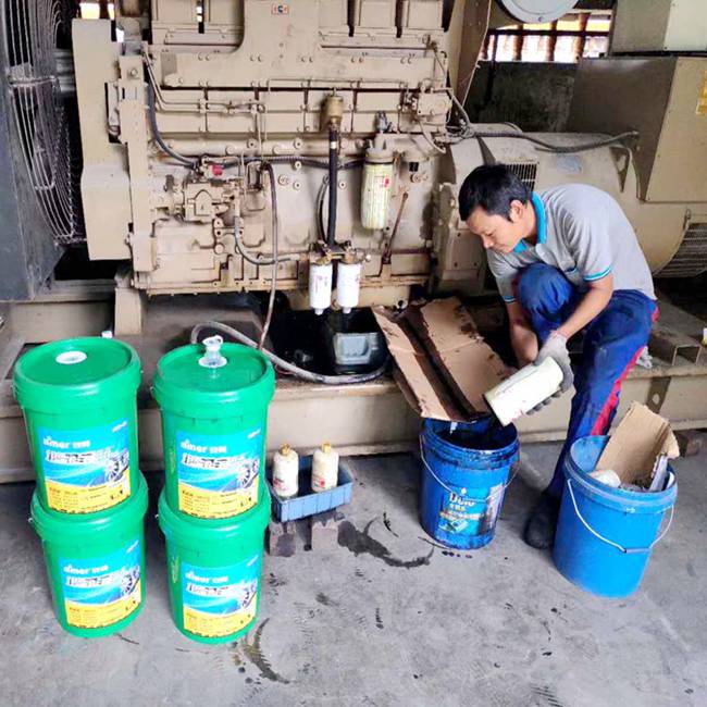 惠州柴油發(fā)電機組維護