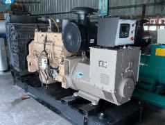 220kw二手康明斯柴油發(fā)電機組